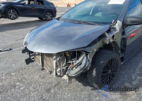 2015 Toyota Corolla Le from USA, damaged, VIN 5YFBURHE8FP184667